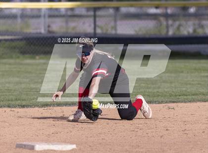 Thumbnail 2 in Central A & M vs. Villa Grove (IHSA 1A Regional Final) photogallery.