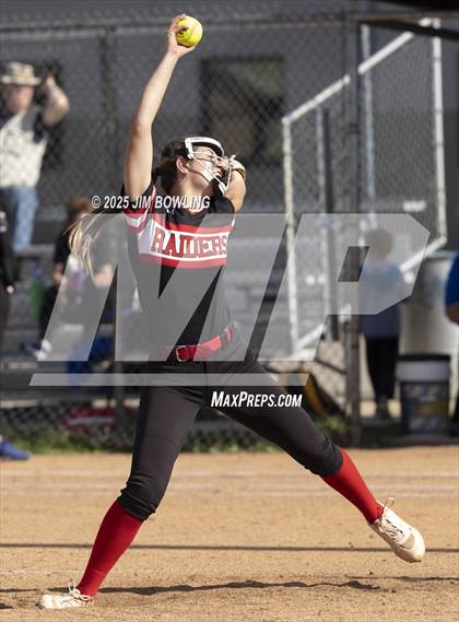 Thumbnail 2 in Central A & M vs. Villa Grove (IHSA 1A Regional Final) photogallery.