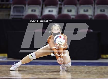 Thumbnail 1 in Mead vs Coronado (CHSAA 4A 1st Round) photogallery.
