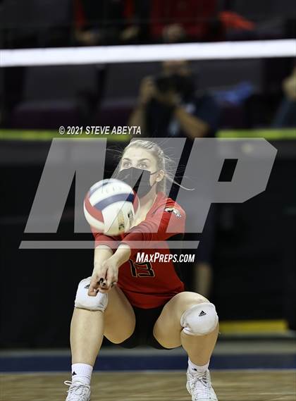 Thumbnail 3 in Mead vs Coronado (CHSAA 4A 1st Round) photogallery.