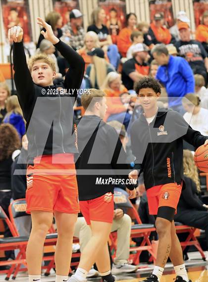 Thumbnail 2 in Grand Saline vs Malakoff photogallery.