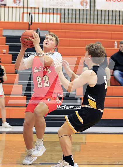 Thumbnail 3 in Grand Saline vs Malakoff photogallery.