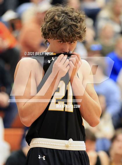 Thumbnail 2 in Grand Saline vs Malakoff photogallery.