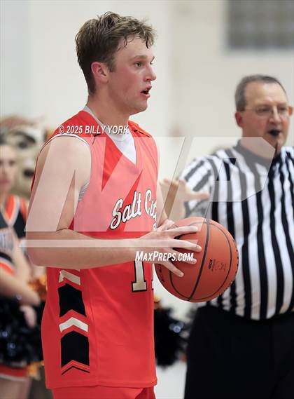 Thumbnail 3 in Grand Saline vs Malakoff photogallery.