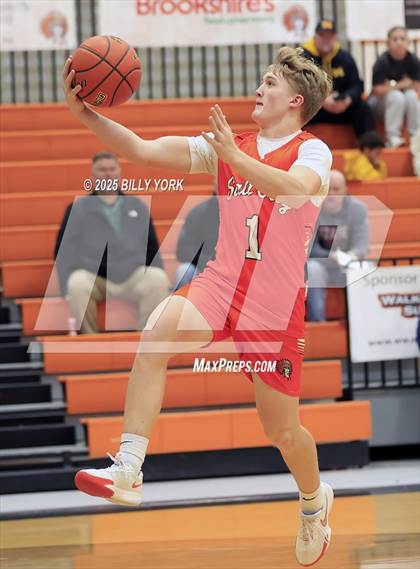Thumbnail 1 in Grand Saline vs Malakoff photogallery.