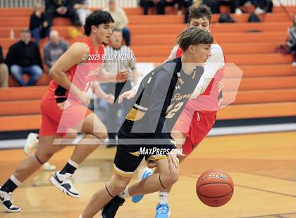 Thumbnail 3 in Grand Saline vs Malakoff photogallery.