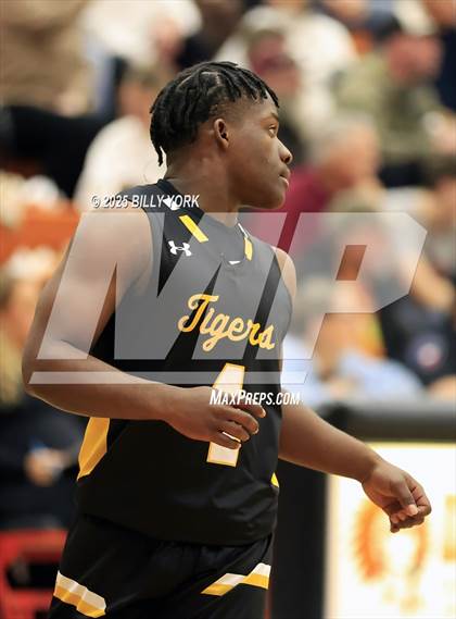 Thumbnail 1 in Grand Saline vs Malakoff photogallery.