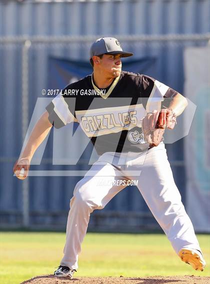 Thumbnail 1 in Golden Valley @ Saugus photogallery.