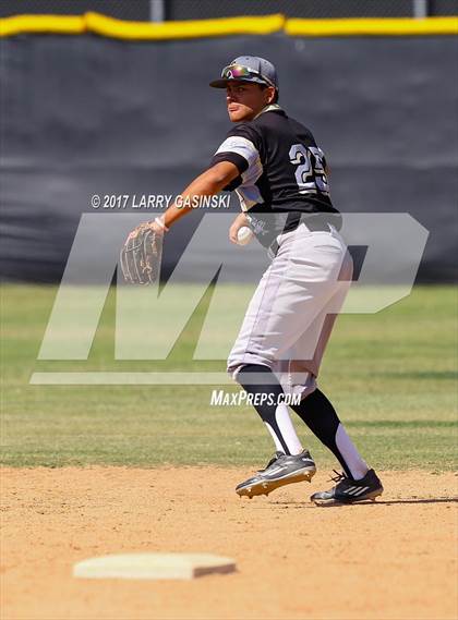 Thumbnail 2 in Golden Valley @ Saugus photogallery.