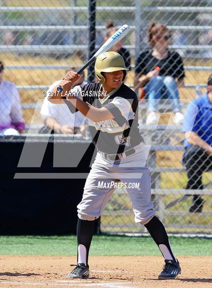 Thumbnail 3 in Golden Valley @ Saugus photogallery.