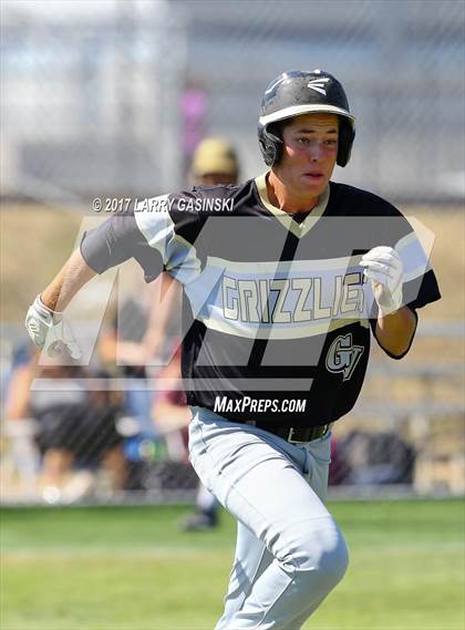 Thumbnail 1 in Golden Valley @ Saugus photogallery.