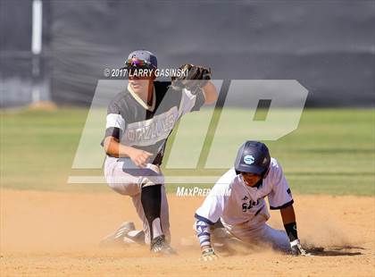 Thumbnail 1 in Golden Valley @ Saugus photogallery.