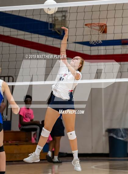 Thumbnail 2 in Scotland @ Terry Sanford photogallery.