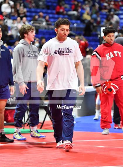 Thumbnail 2 in UIL State Championships - 6A Finals photogallery.