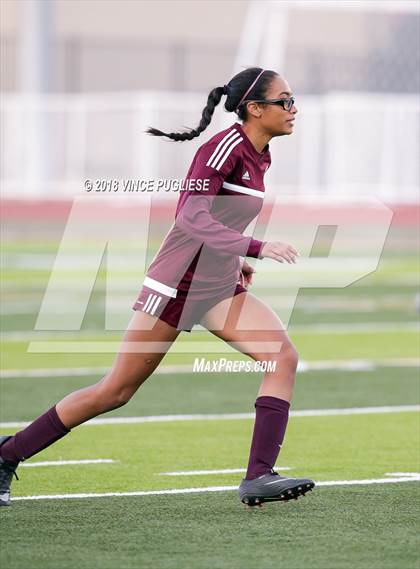 Thumbnail 2 in Valley Christian vs. La Canada (CIF SS Playoffs) photogallery.