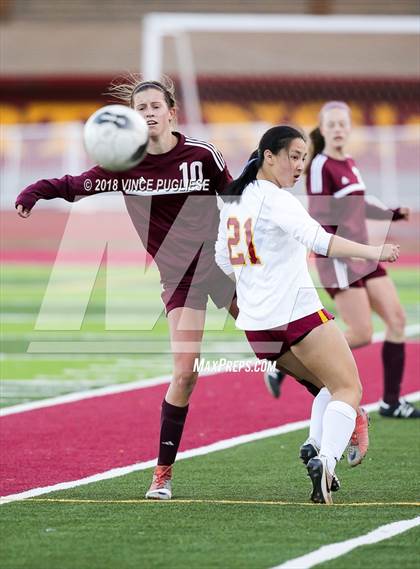 Thumbnail 2 in Valley Christian vs. La Canada (CIF SS Playoffs) photogallery.
