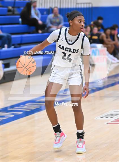 Thumbnail 2 in Madison Highland Prep @ Phoenix Country Day (Senior Night) photogallery.