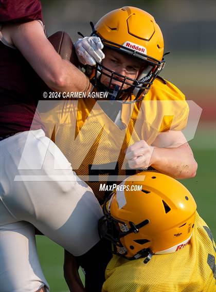 Thumbnail 3 in Cypress Ranch vs Magnolia photogallery.
