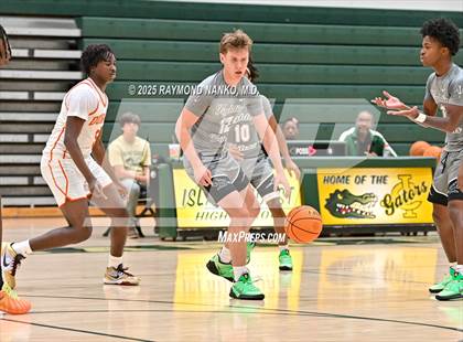 Thumbnail 1 in Dunbar @ Mariner (Swamp Shootout) photogallery.