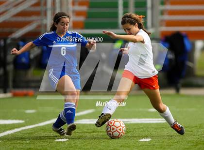 Thumbnail 2 in Vandebilt Catholic @ Mt. Carmel photogallery.