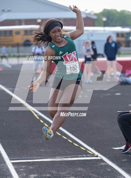 Thumbnail 3 in Marion County  Meet photogallery.