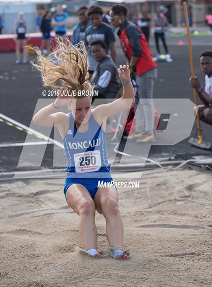 Thumbnail 2 in Marion County  Meet photogallery.