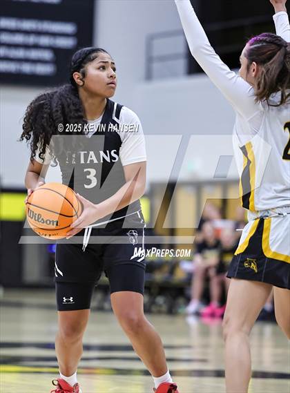 Thumbnail 2 in JV: Syracuse @ Roy photogallery.