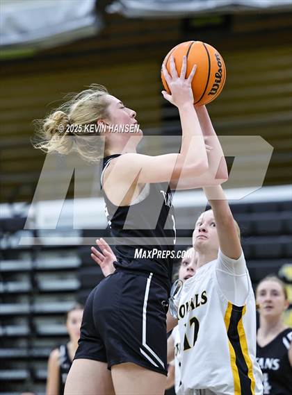 Thumbnail 3 in JV: Syracuse @ Roy photogallery.