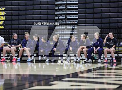 Thumbnail 3 in JV: Syracuse @ Roy photogallery.