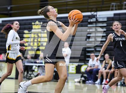 Thumbnail 3 in JV: Syracuse @ Roy photogallery.