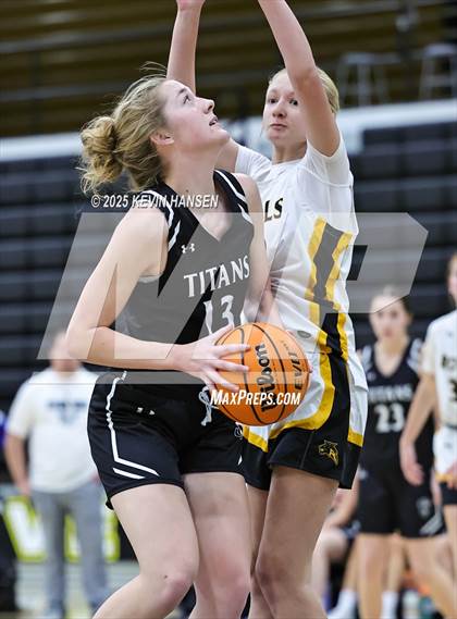 Thumbnail 1 in JV: Syracuse @ Roy photogallery.