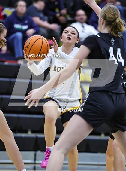 Thumbnail 2 in JV: Syracuse @ Roy photogallery.