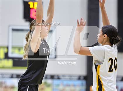 Thumbnail 3 in JV: Syracuse @ Roy photogallery.