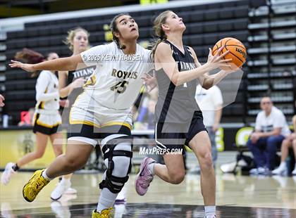 Thumbnail 1 in JV: Syracuse @ Roy photogallery.