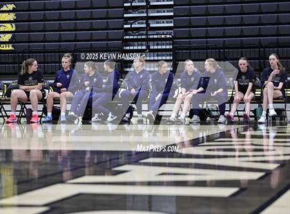 Thumbnail 3 in JV: Syracuse @ Roy photogallery.