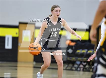 Thumbnail 3 in JV: Syracuse @ Roy photogallery.