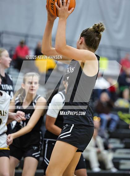 Thumbnail 1 in JV: Syracuse @ Roy photogallery.