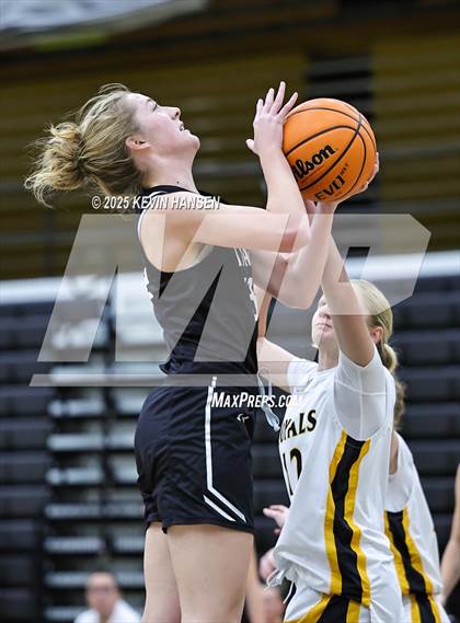 Thumbnail 1 in JV: Syracuse @ Roy photogallery.