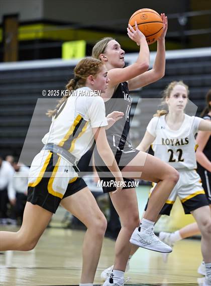 Thumbnail 1 in JV: Syracuse @ Roy photogallery.