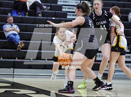 Thumbnail 3 in JV: Syracuse @ Roy photogallery.