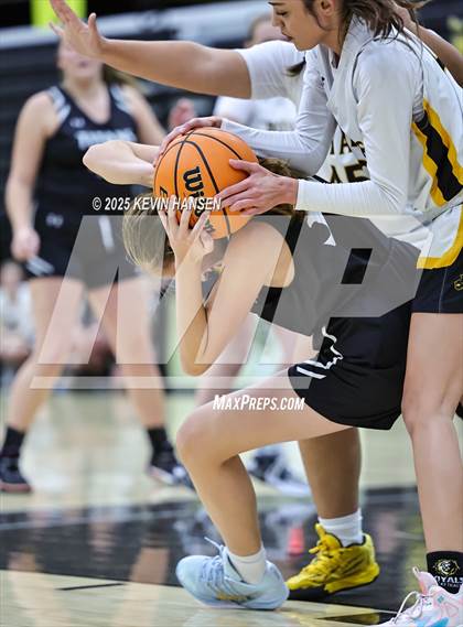 Thumbnail 2 in JV: Syracuse @ Roy photogallery.