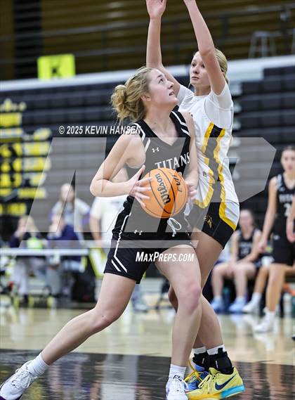 Thumbnail 2 in JV: Syracuse @ Roy photogallery.