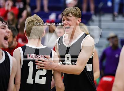 Thumbnail 3 in Legend vs. Eaglecrest (CHSAA 5A Round 4) photogallery.