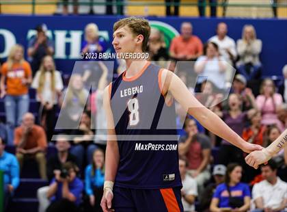 Thumbnail 2 in Legend vs. Eaglecrest (CHSAA 5A Round 4) photogallery.