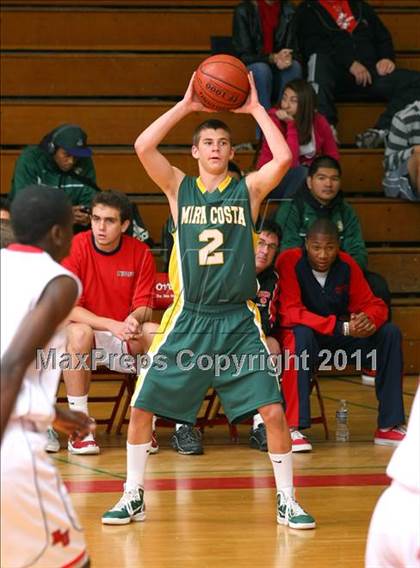 Thumbnail 1 in Mira Costa vs. Redondo Union (Sea Hawk Classic) photogallery.