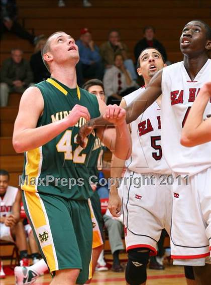 Thumbnail 2 in Mira Costa vs. Redondo Union (Sea Hawk Classic) photogallery.