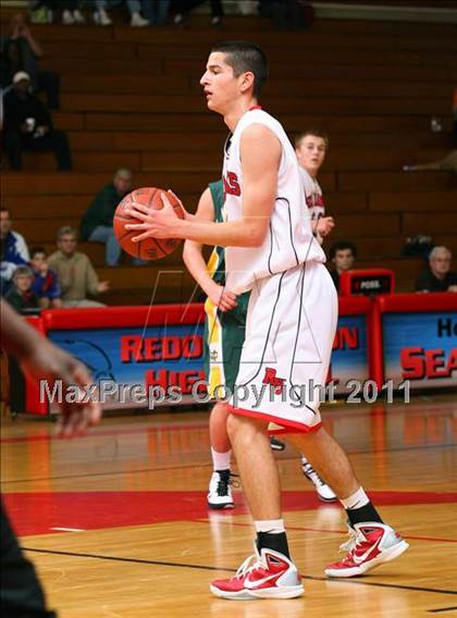 Thumbnail 1 in Mira Costa vs. Redondo Union (Sea Hawk Classic) photogallery.