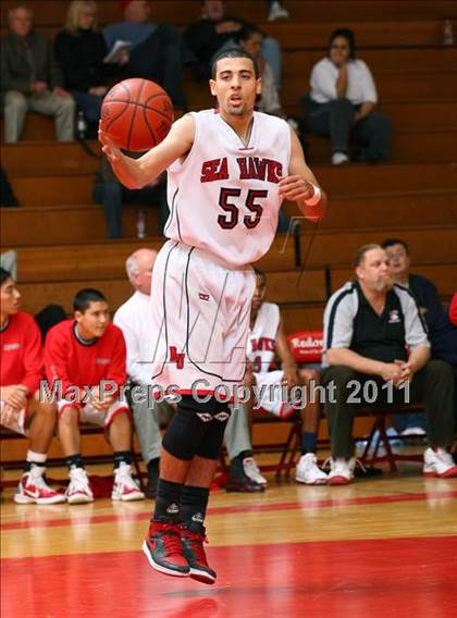 Thumbnail 1 in Mira Costa vs. Redondo Union (Sea Hawk Classic) photogallery.