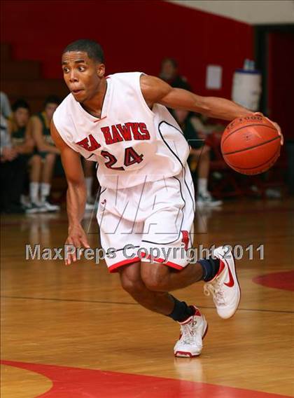 Thumbnail 2 in Mira Costa vs. Redondo Union (Sea Hawk Classic) photogallery.