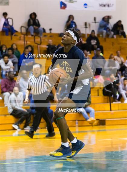 Thumbnail 2 in New Life Christian Academy vs Trinity Christian (Hoops and Dreams Showcase) photogallery.